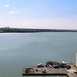 Sea&lake * מאמאיה
