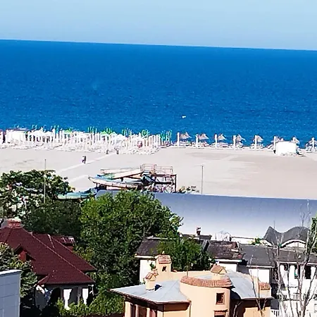 Sea&lake Apartment Mamaia