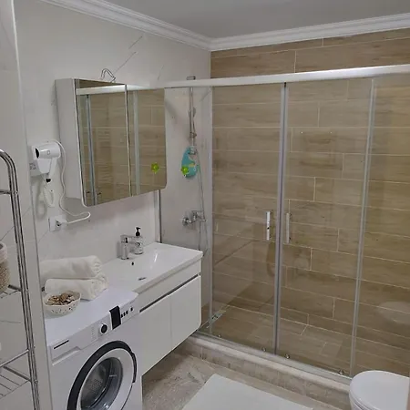 Sea&lake Apartment Mamaia